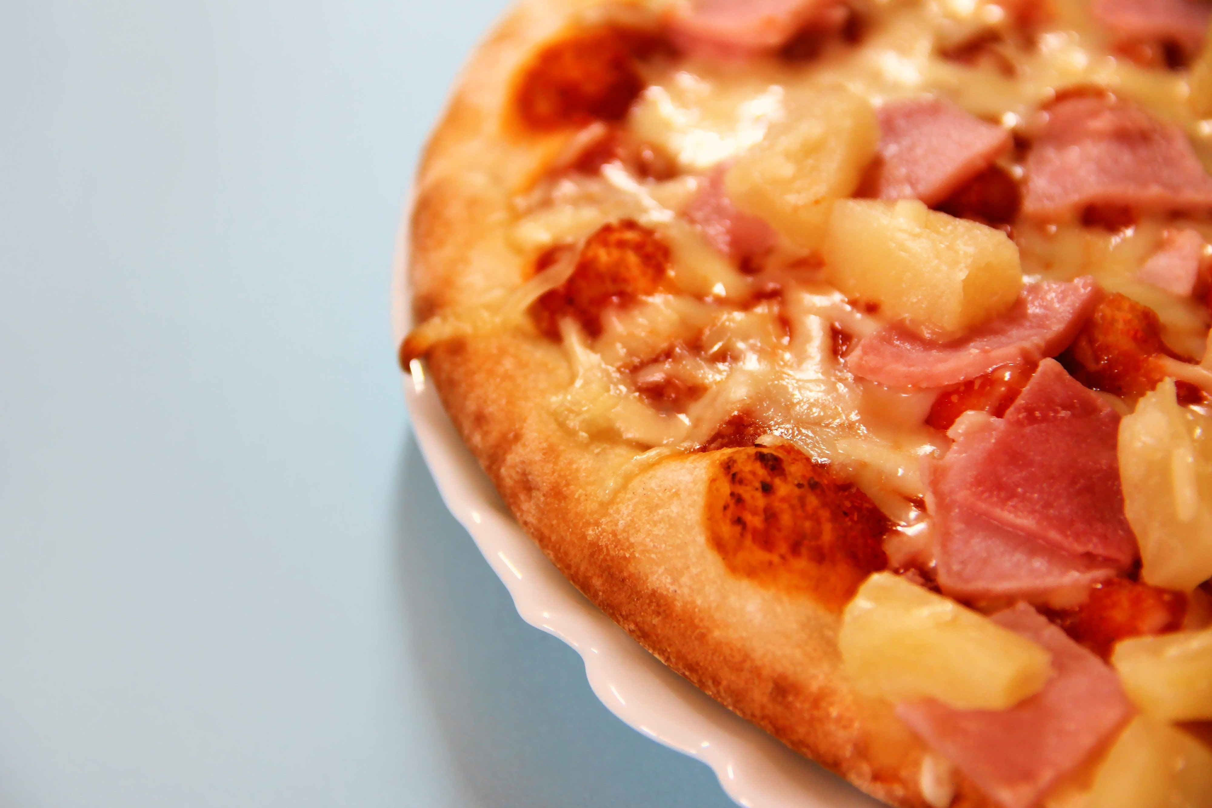 Hawaiian Pizza